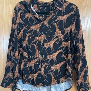 Jane and Delancey Black and Orange Giraffe Print Button Down Shirt